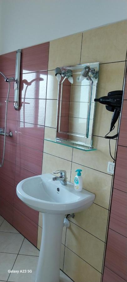 Collaku Apartment'S Vlorë Eksteriør bilde